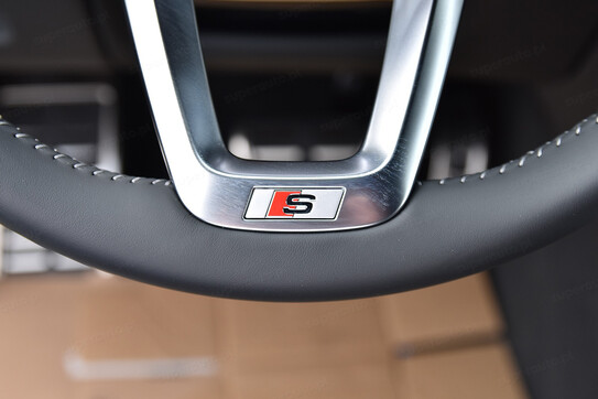 Audi Q7 55 TFSI e quattro S Line