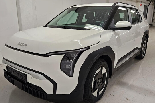 Kia EV3 81.4kWh Earth