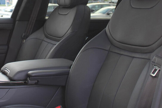 Land Rover Range Rover Sport Range Rover S 3.0 D300 Dynamic SE