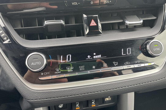 Toyota Corolla Cross 2.0 Hybrid Executive