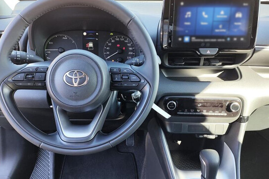 Toyota Yaris Comfort 1.5 Hybrid