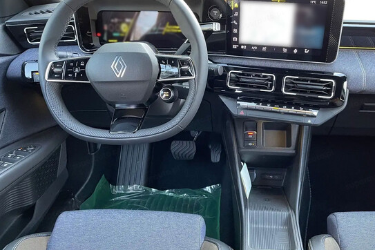 Renault 5 Comfort Range Techno