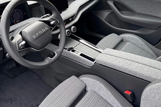 Skoda Superb Selection 2.0 TSI DSG 4x4