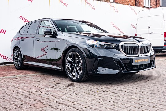 BMW Seria 5 Touring 520d xDrive M Sport