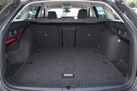 Skoda Octavia Selection 1.5 TSI mHEV DSG