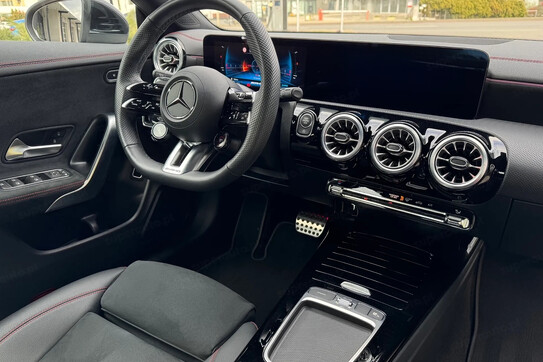 Mercedes CLA AMG 35 4-Matic Shooting Brake