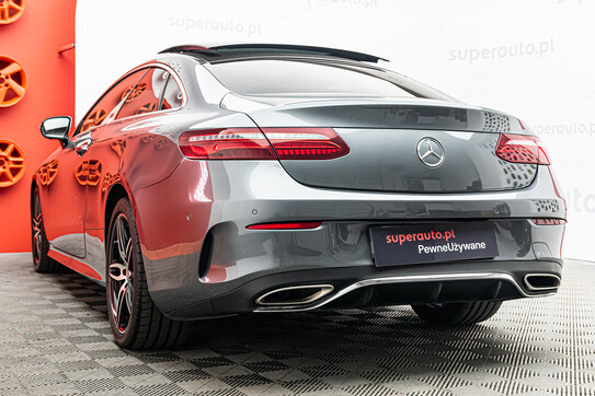 Mercedes E Klasa E 300 Coupe 2.0 9G-TRONIC