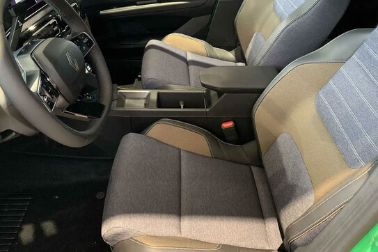 Renault 5 Urban Range Techno