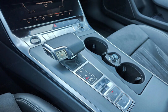 Audi A6 40 TDI quattro S Line S tronic
