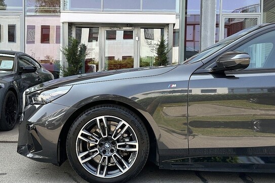 BMW Seria 5 520d M Sport