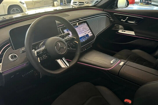Mercedes E Klasa 220 d  4-Matic AMG