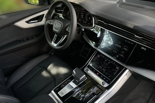 Audi Q7 50 TDI quattro S Line Tiptr.