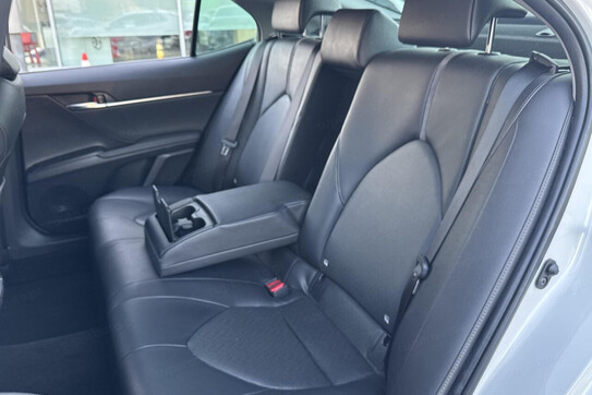 Toyota Camry 2.5 Hybrid Executive