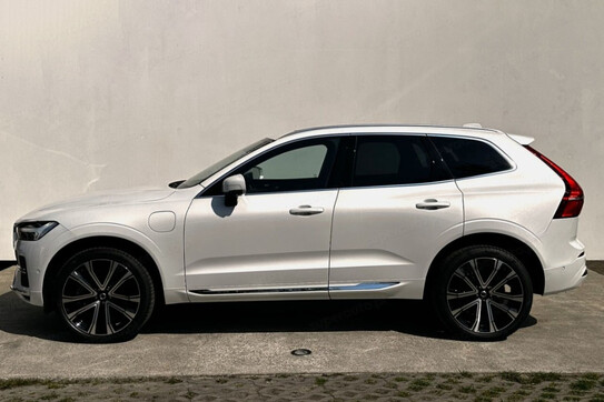 Volvo XC60 T8 Plug-In Hybrid AWD Plus Bright aut