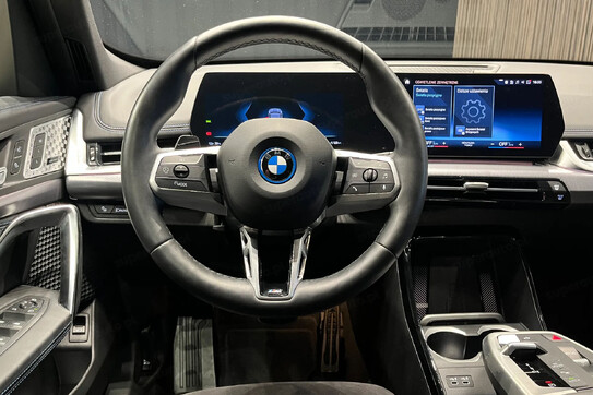 BMW iX1 xDrive30 66.5kWh M Sport