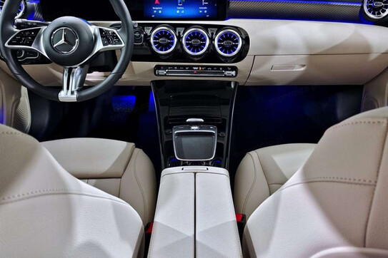 Mercedes CLA 200 Progressive