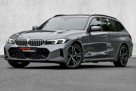 BMW Seria 3 Touring 330i xDrive M Sport