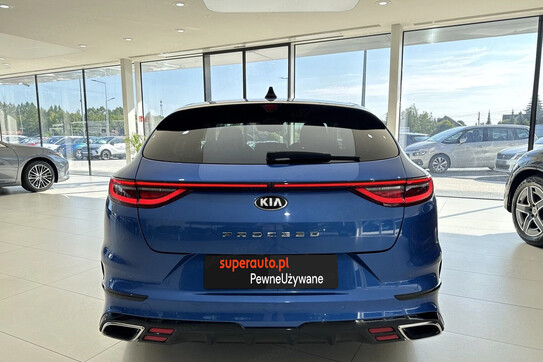 Kia ProCeed 1.6 T-GDI GT DCT