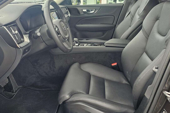 Volvo V60 B4 D Plus Dark