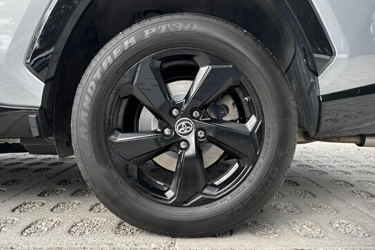 Toyota RAV4 Selection 2.5 Hybrid
