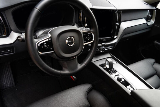 Volvo XC60 T6 Plug-In Hybrid AWD Plus Bright