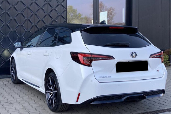 Toyota Corolla GR Sport 2.0 Hybrid Dynamic Force