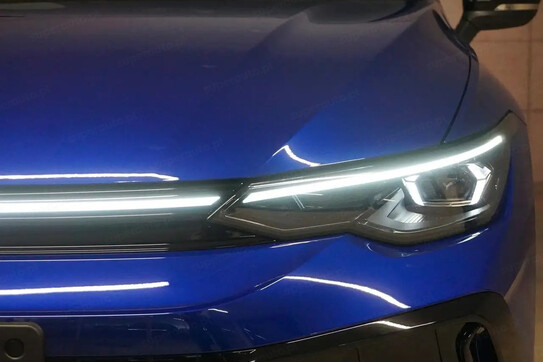 Volkswagen Golf R  2.0 TSI 4Mot. DSG