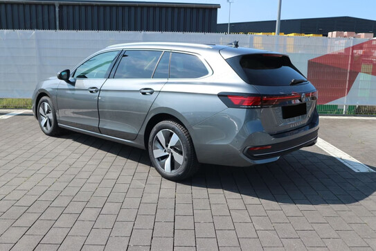 Volkswagen Passat Business Plus 1.5 TSI eHybrid DSG