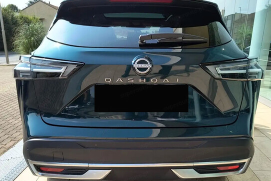 Nissan Qashqai N-Connecta Xtronic 4x4  1.3 DIG-T mHEV