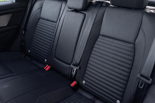 Land Rover Discovery Sport D200 Dynamic SE