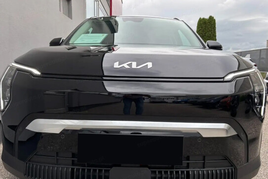 Kia EV3 81.4kWh Earth