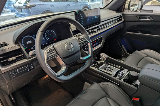 SsangYong Rexton Black Edition 2.2 4WD aut