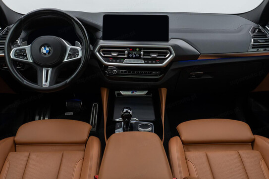 BMW X4 M40d