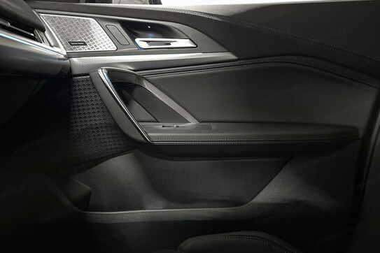 BMW iX2 eDrive20