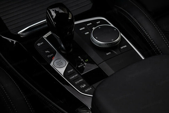 BMW X4 xDrive20i
