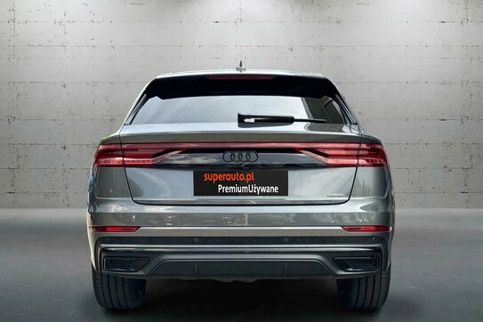 Audi Q8 55 TFSI mHEV quattro Tiptronic