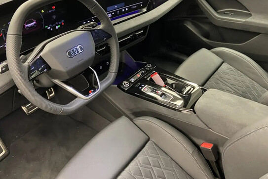 Audi Q6 e-tron quattro