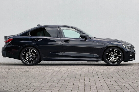 BMW Seria 3 320d xDrive M Sport