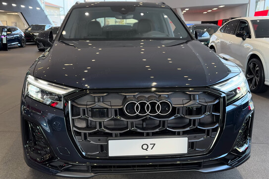 Audi Q7 45 TDI quattro S Line