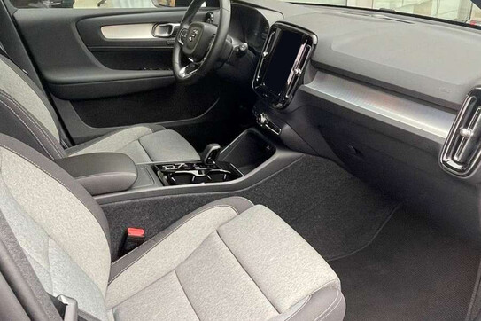 Volvo XC40 B3 Plus Dark