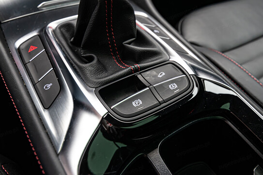 MG HS 1.5 T-GDI Luxury