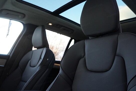 Volvo XC90 T8 AWD Plug-In Hybrid Plus Bright 7os
