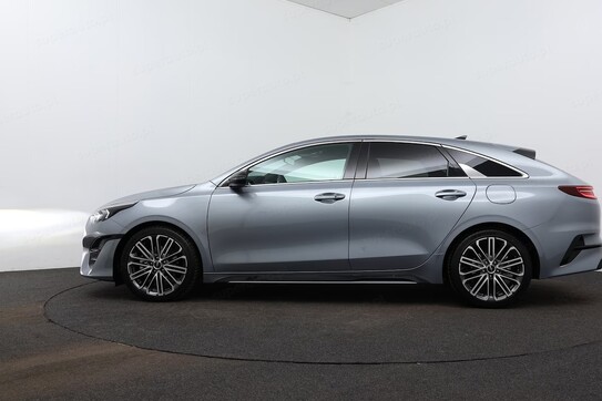 Kia ProCeed 1.5 T-GDI GT Line DCT