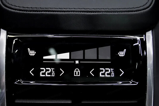 Volvo XC90 B5 D AWD Ultimate Bright 7os aut