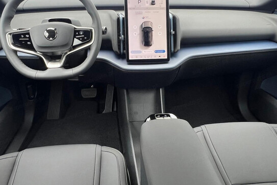 Volvo EX30 Single Motor Long Range Core