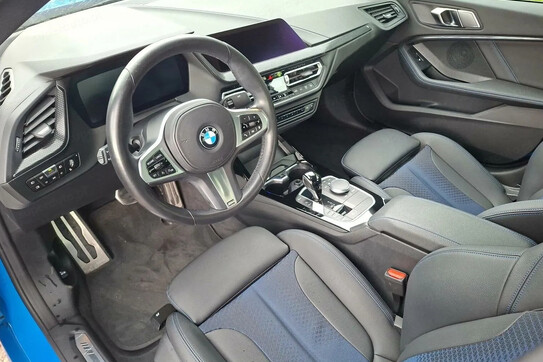 BMW Seria 2 216d M Sport aut