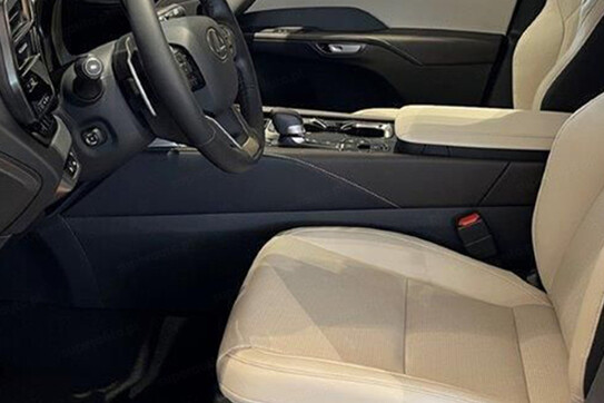 Lexus RX Prestige 2.5 Hybrid Plug-in