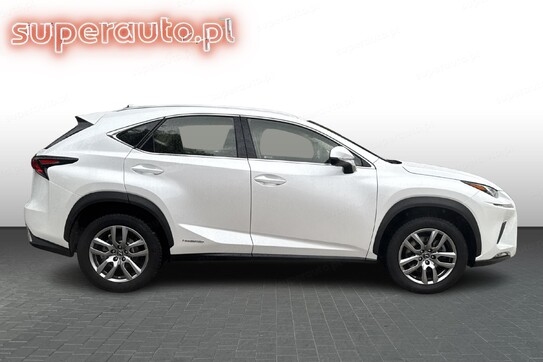 Lexus NX 300h Business Edition AWD