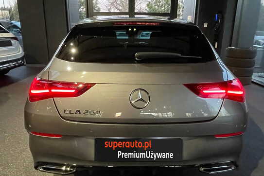 Mercedes CLA Shooting Brake 200 AMG Line