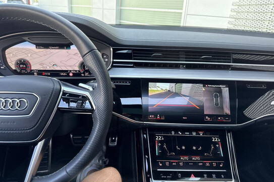 Audi A8 50 TDI quattro